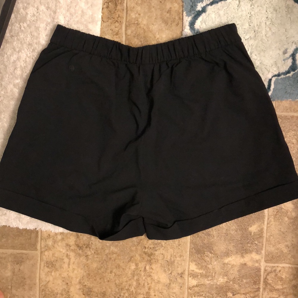 Shorts - Picture 5 of 6